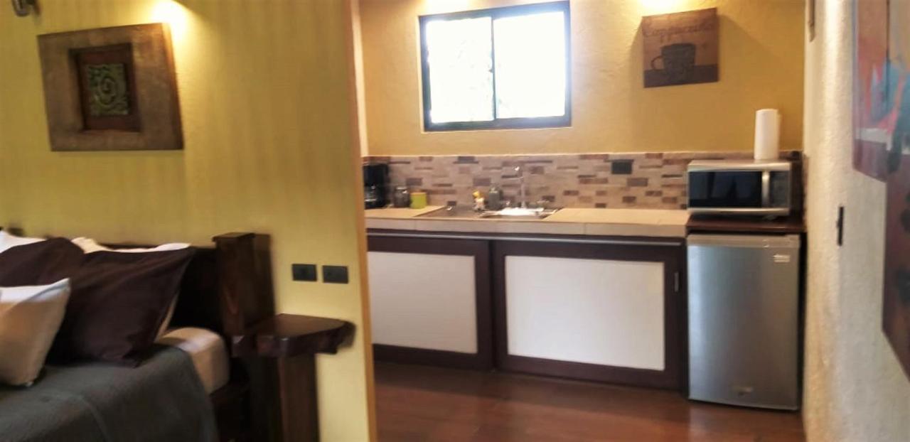 Tropical Suites & Villas La Fortuna ภายนอก รูปภาพ
